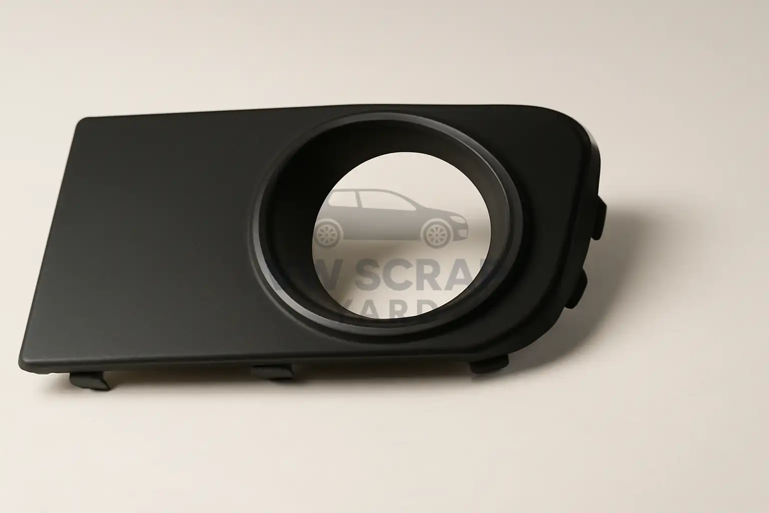VW Amarok Fog Lamp Grill